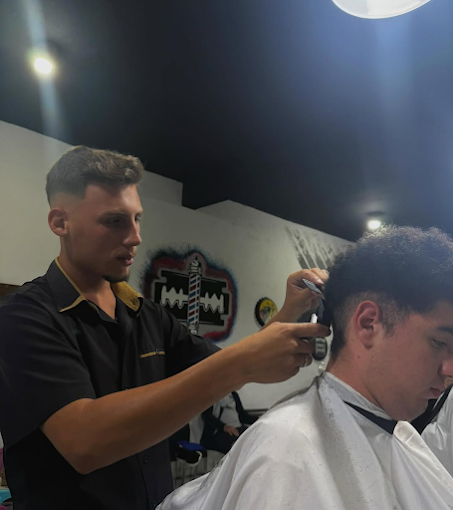 Atendimento e ambiente da Gireh Barber Shop